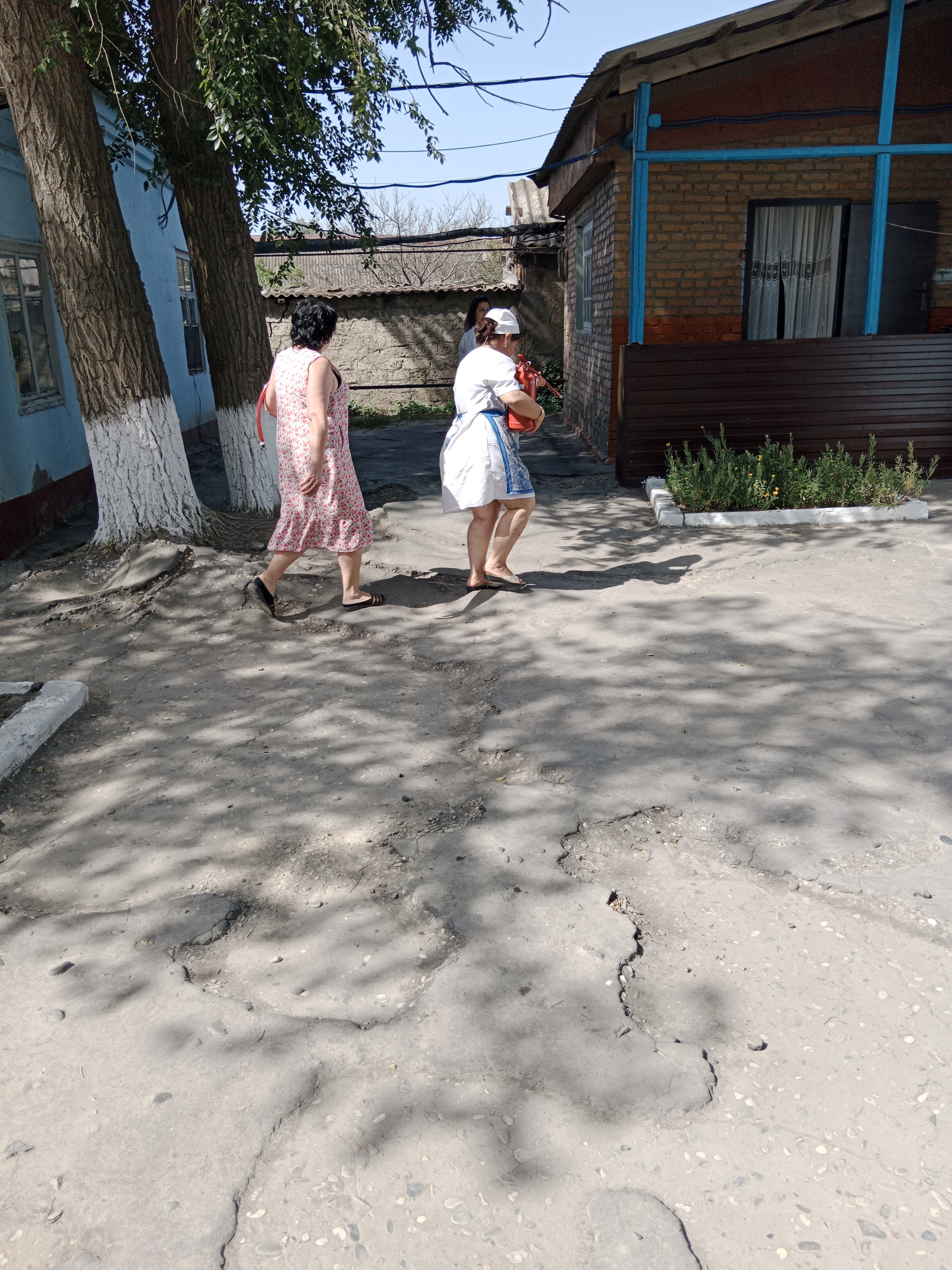 "Эвакуация персонала, учащихся при ЧС (землетрясении)"