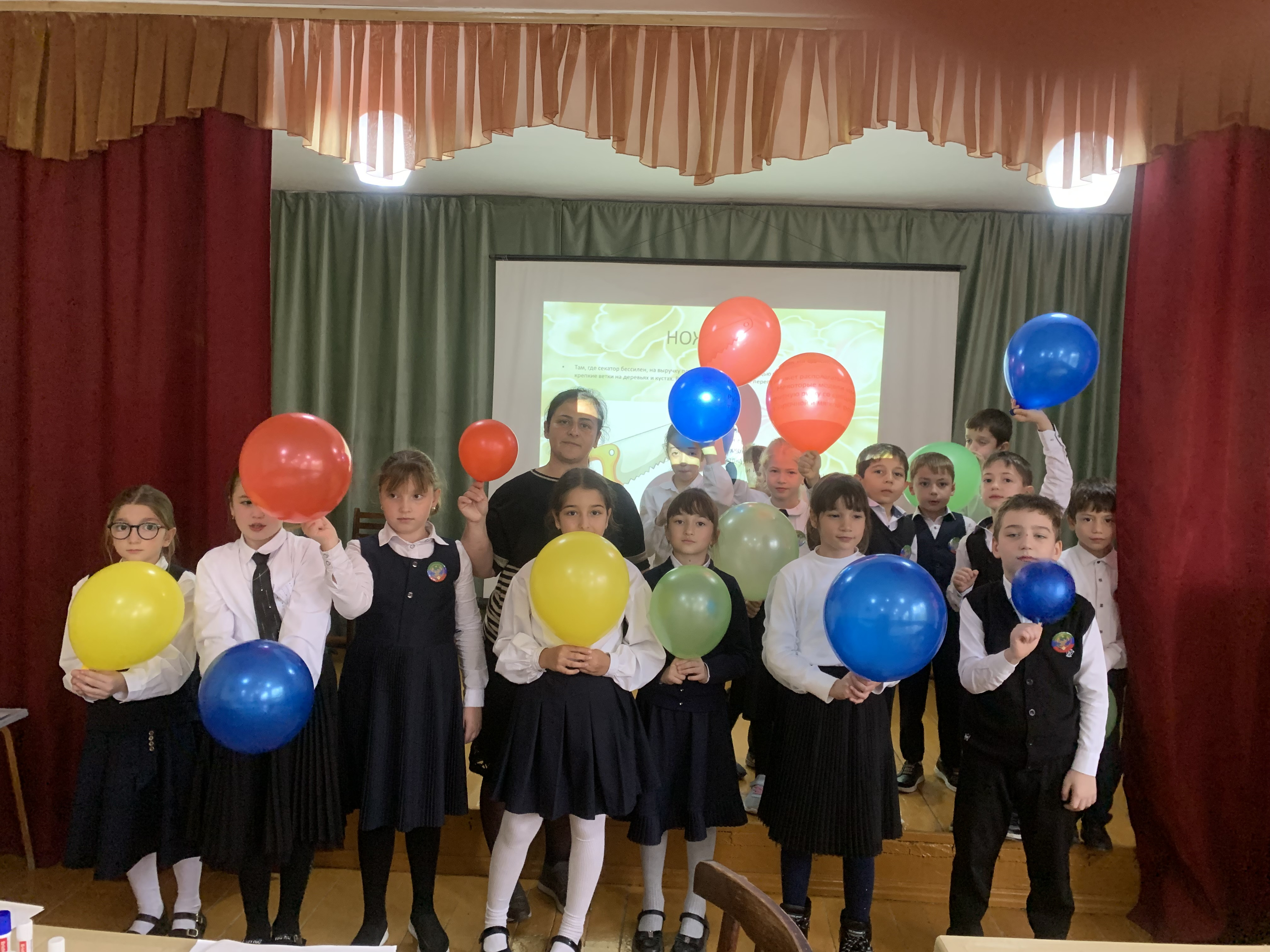 График проведения открытых занятий в объединениях ДДиМ на 2025- 2026 уч.г. График проведения открытых занятий в объединениях ДДиМ на 2025- 2026 уч.г.