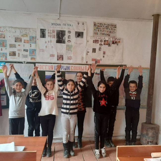 "Крым и Россия едины"!