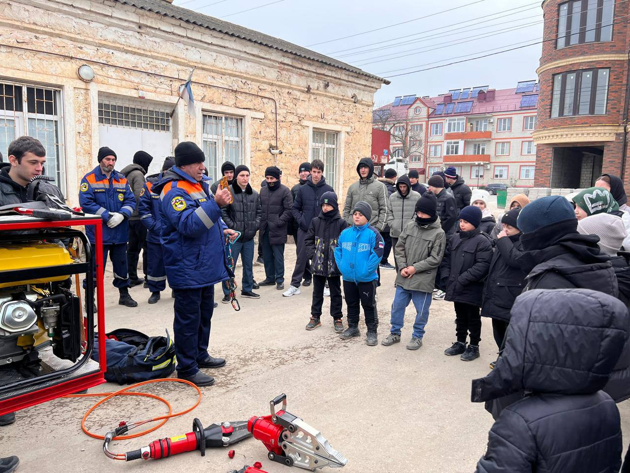 Г бю. Г бю. Г бю. Г бю. Крокид демисезон костюм.