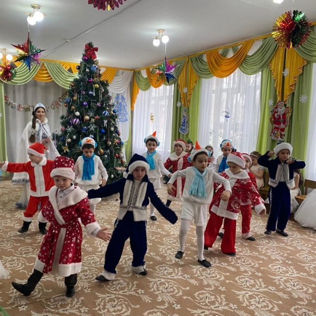 Новогодний Утренник в Подготовительной А группе Новогодние приключения