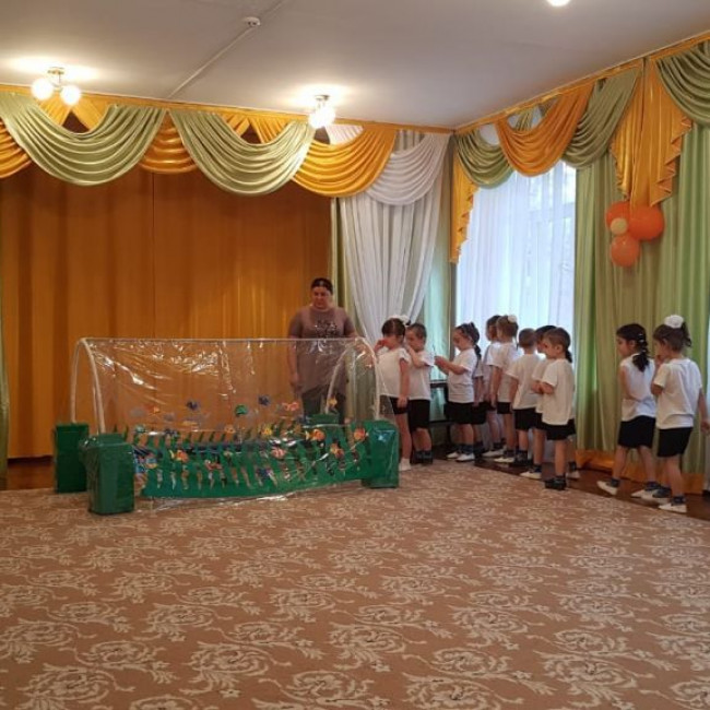 Открытое занятие по физической культуре в старшей "А"на тему : "Туристический поход!"