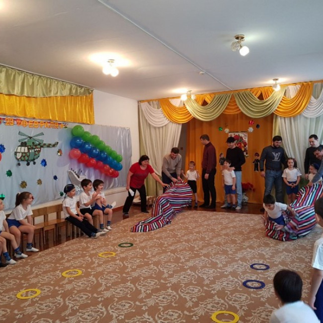 Мероприятие посвященное 23 февраля с участием родителей.