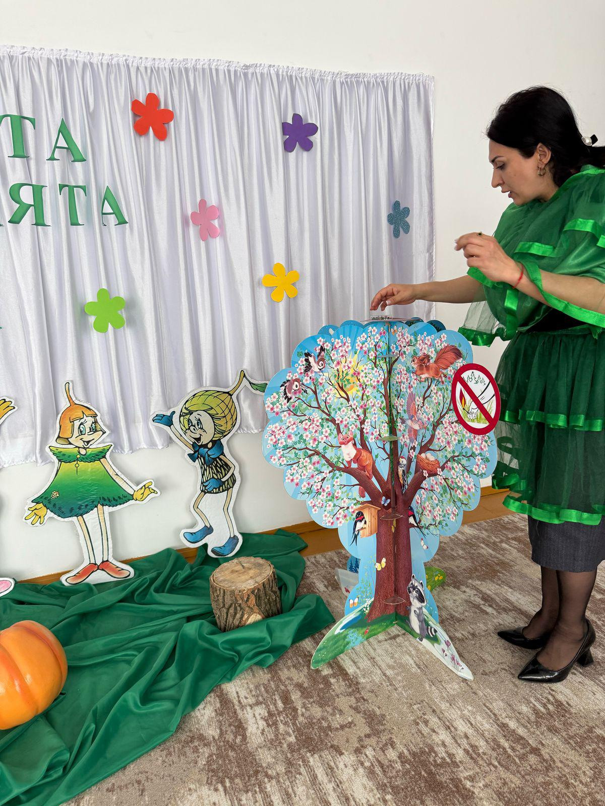 В нашем детском саду №12 «Буратино» 28 апреля 2025 года воспитателем Алиевой Анжелой Нажмудиновной был организован и проведён «День Эколят». В нашем детском саду №12 «Буратино» 28 апреля 2025 года воспитателем Алиевой Анжелой Нажмудиновной был организован и проведён «День Эколят».