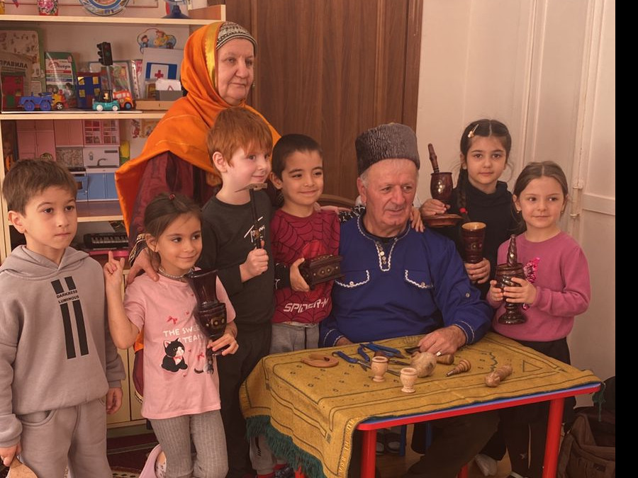 Знакомство с искусством Балхар