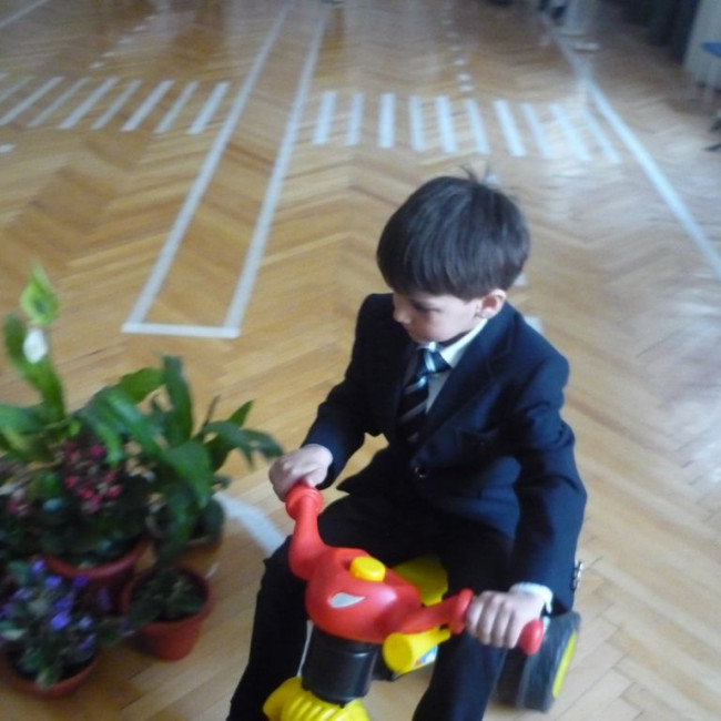 Азбука безопасности (ПДД) Азбука безопасности (ПДД)