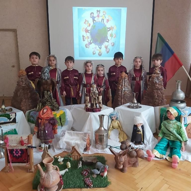 100 лет ДАССР