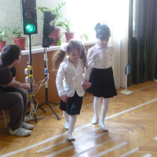 Азбука безопасности (ПДД) Азбука безопасности (ПДД)