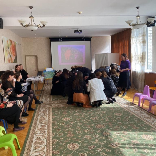 КРУГЛЫЙ СТОЛ