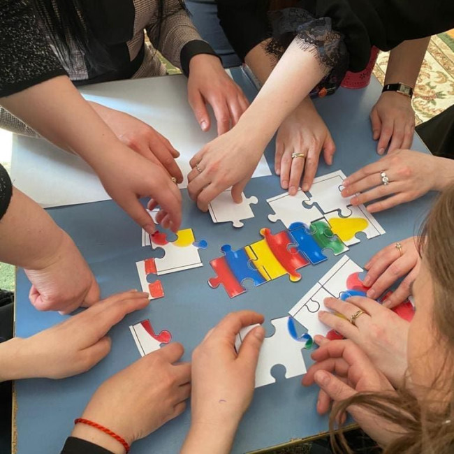 КРУГЛЫЙ СТОЛ