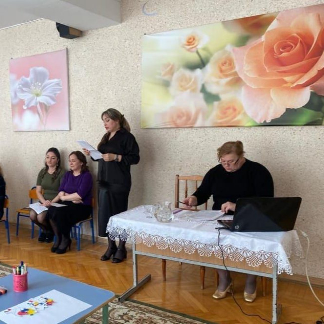 КРУГЛЫЙ СТОЛ