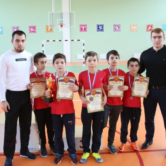 Чемпионат по Мини-футболу "Мяч здоровья" Чемпионат по Мини-футболу "Мяч здоровья"