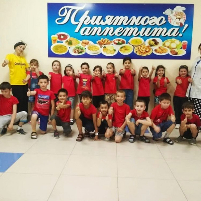 Беседа на тему «Правила поведения за столом»