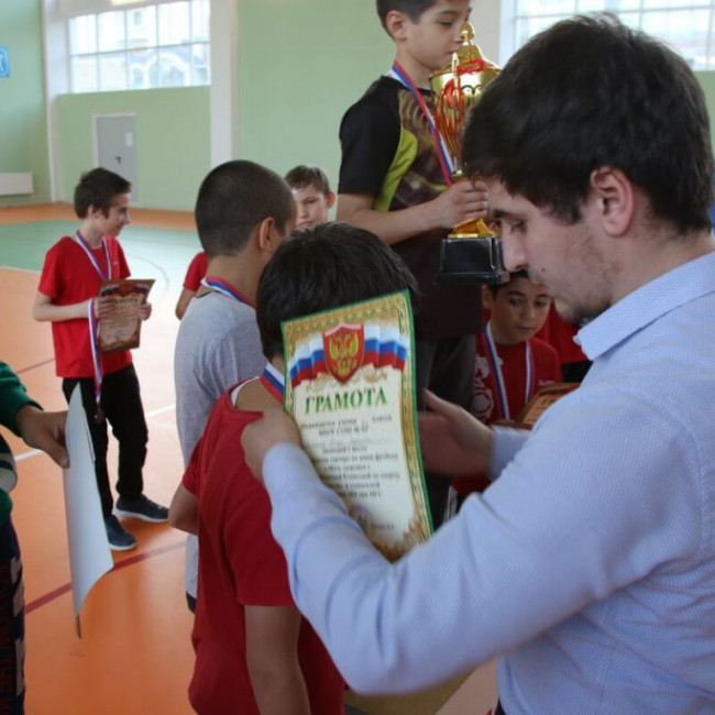 Чемпионат по Мини-футболу "Мяч здоровья" Чемпионат по Мини-футболу "Мяч здоровья"