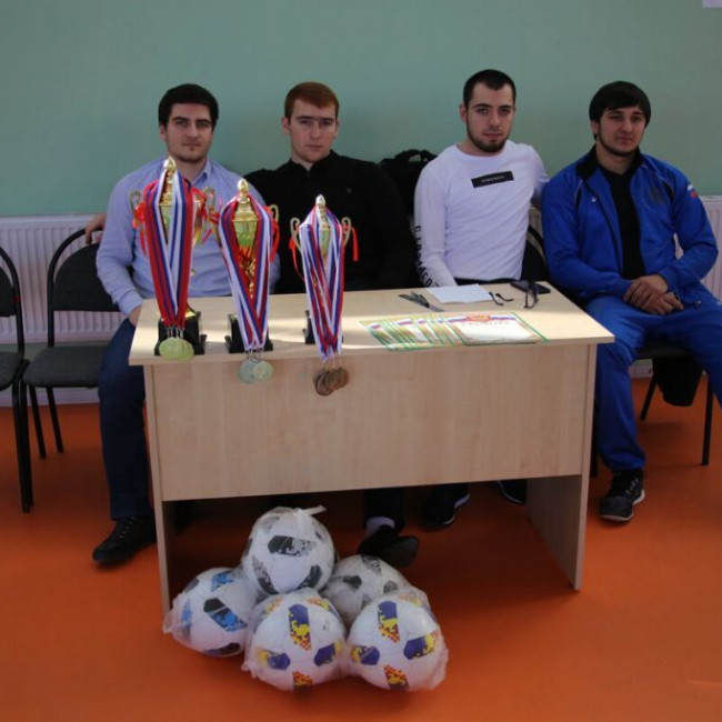 Чемпионат по Мини-футболу "Мяч здоровья" Чемпионат по Мини-футболу "Мяч здоровья"