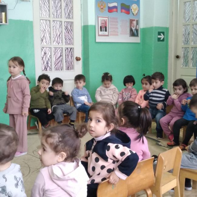 Конспект НОД по познавательному развитию во второй группе раннего возраста «Петушок и его семья»