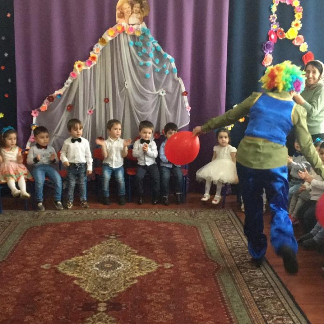 Праздник 8 марта
