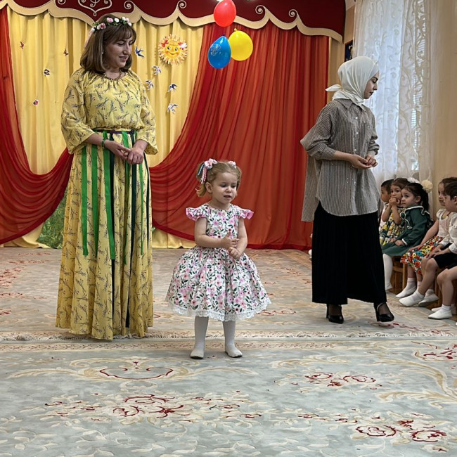 Весенний утренник