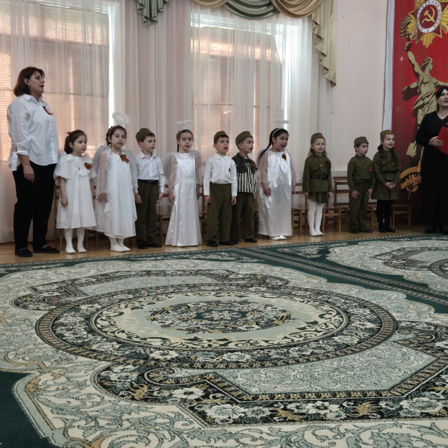 Утренник посвященный 80 летию Дню Победы.